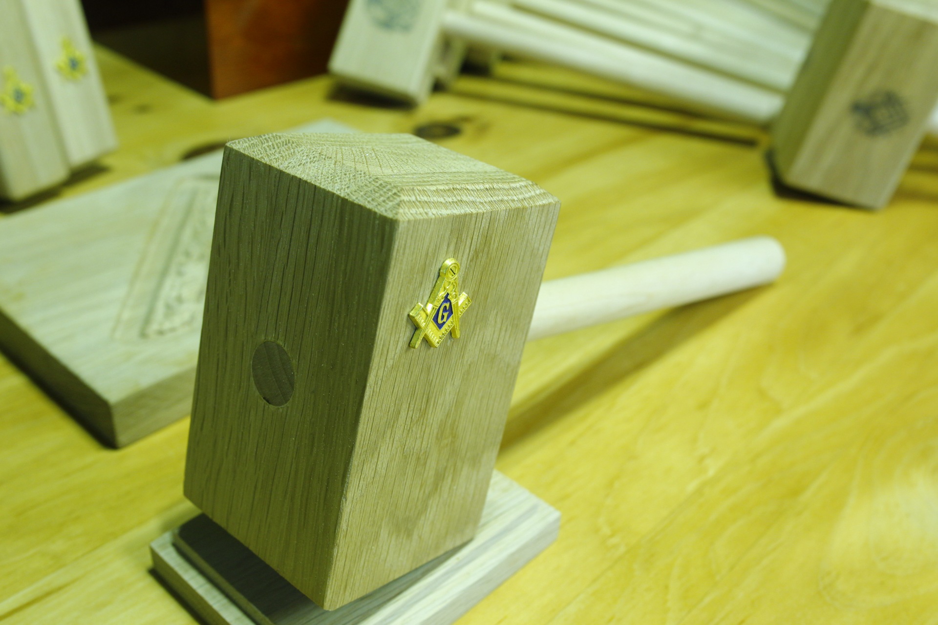 White Oak Big Head Gavel — view 3